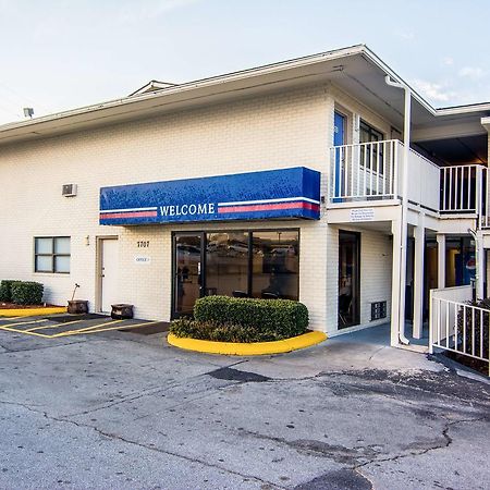 Motel 6 Chattanooga East Экстерьер фото