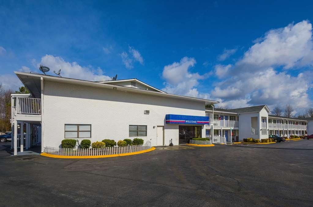 Motel 6 Chattanooga East Экстерьер фото