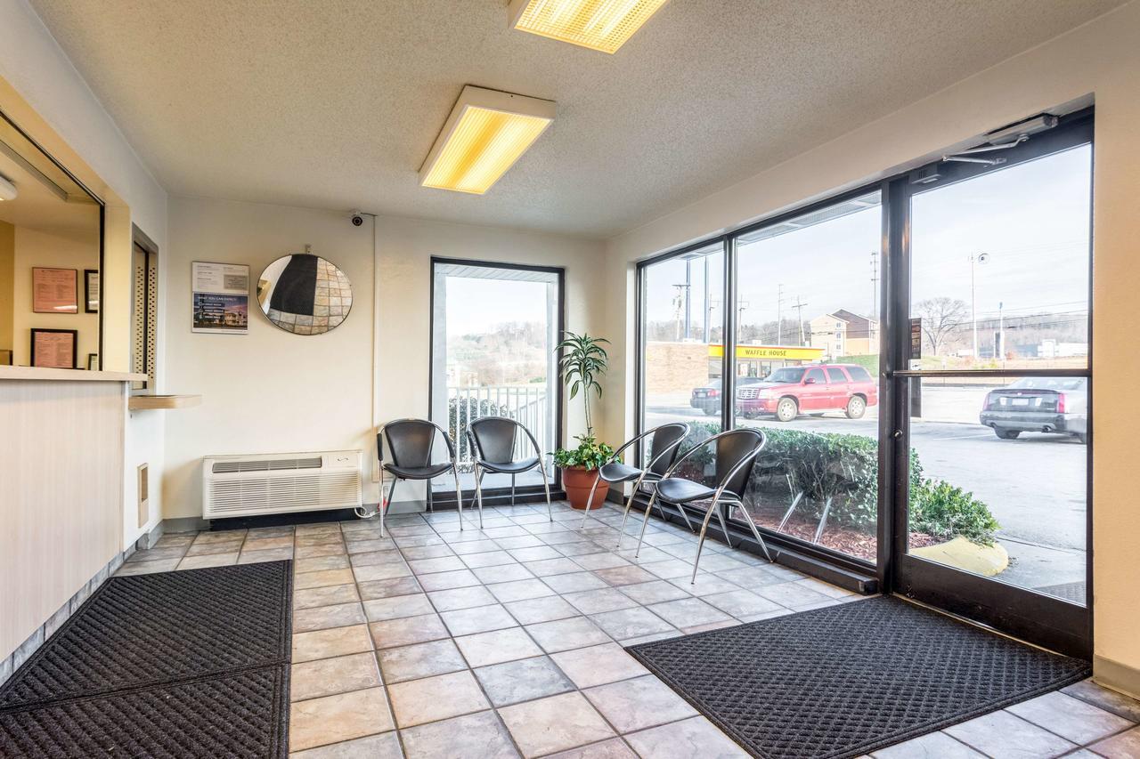 Motel 6 Chattanooga East Экстерьер фото